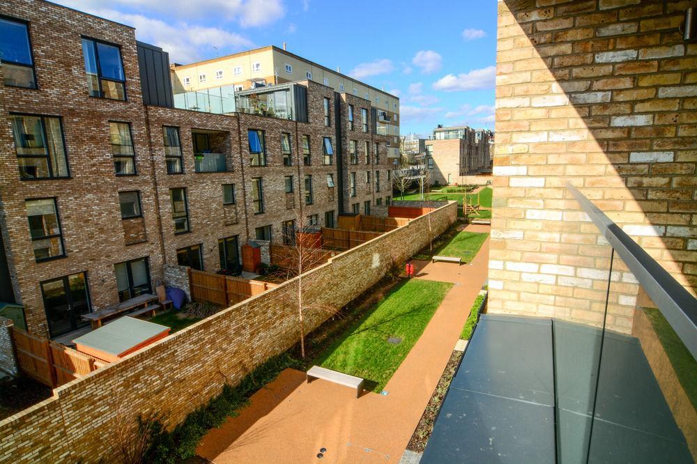 Apartment Wharf - Cambridge Av London Bagian luar foto