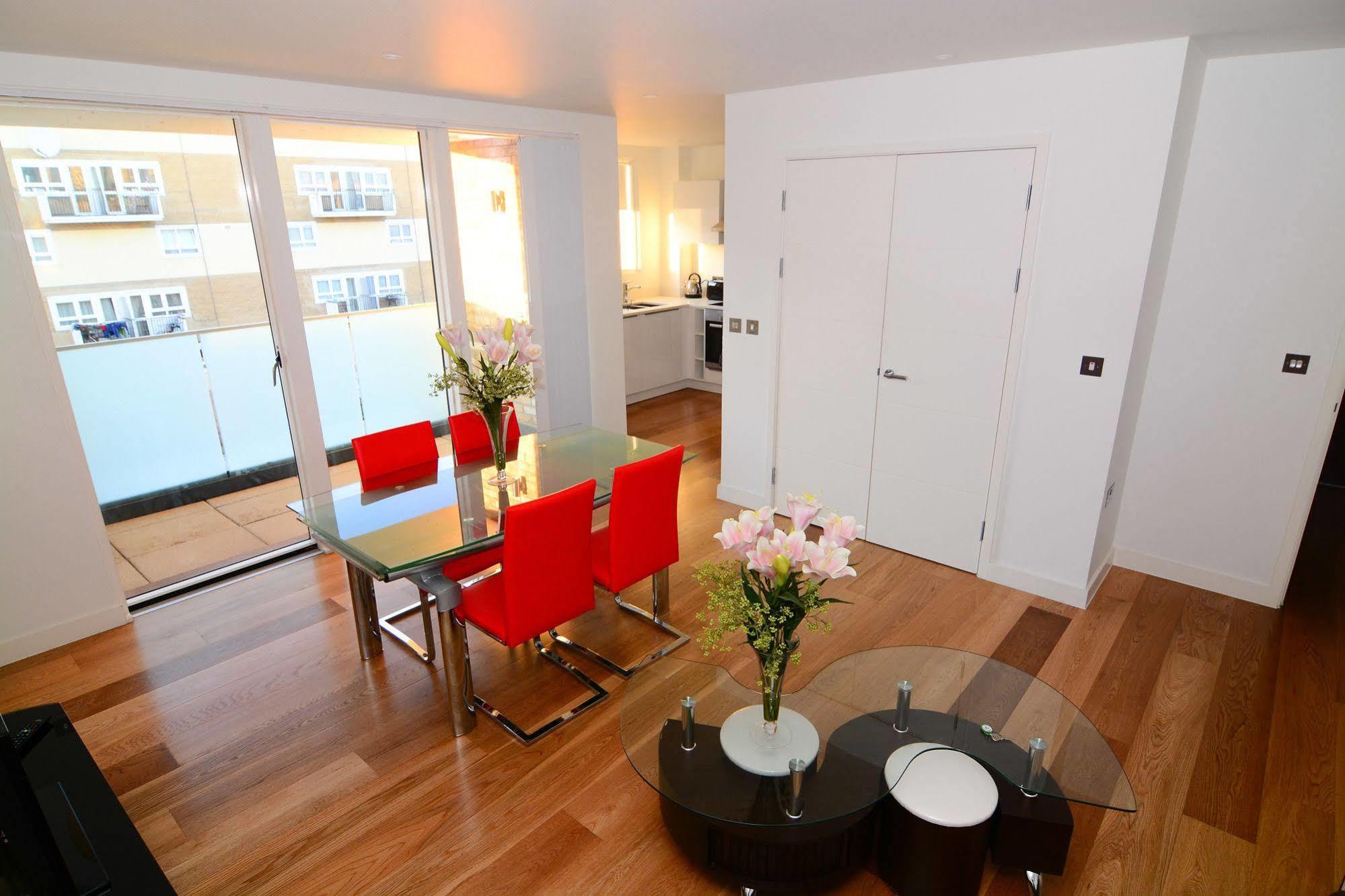 Apartment Wharf - Cambridge Av London Bagian luar foto