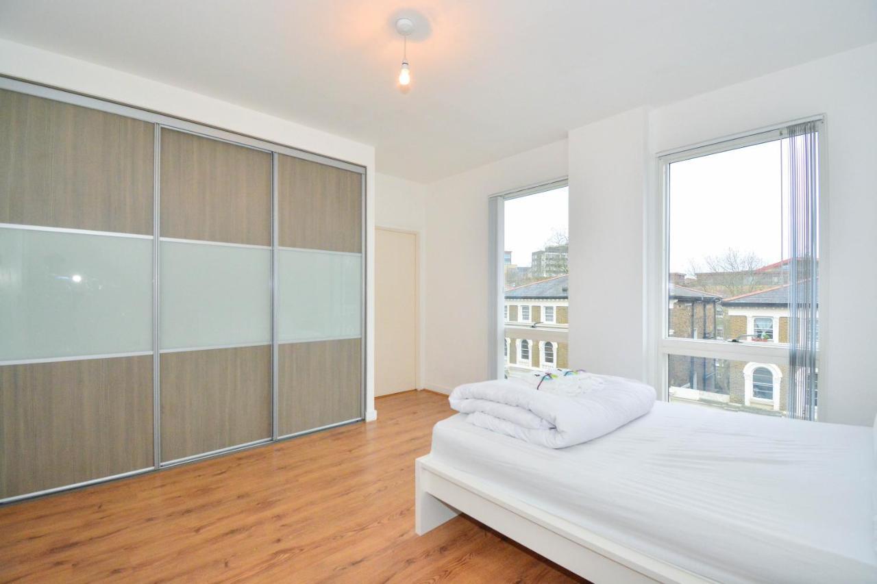 Apartment Wharf - Cambridge Av London Bagian luar foto
